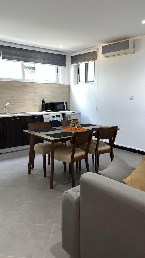 Nuben Court- Kumasi City Exteriör bild