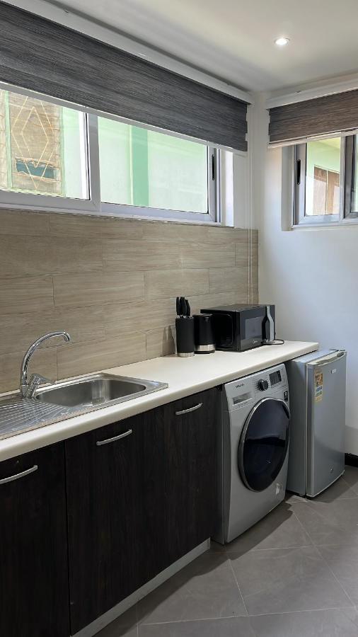 Nuben Court- Kumasi City Exteriör bild